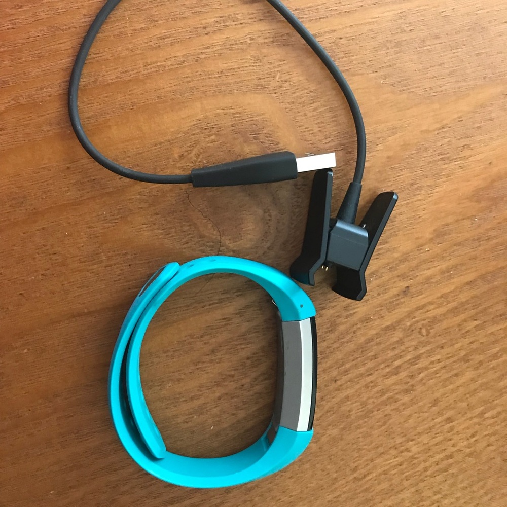Fitbit Alta - Picture 2 of 2